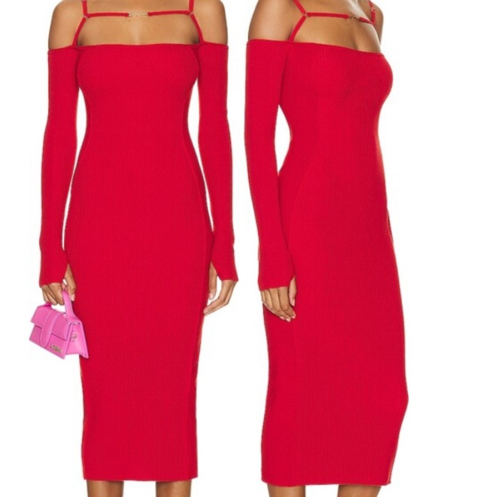 Jacquemus Red Off-Shoulder Long Sleeve Bodycon Dress(shoulder straps are brown)